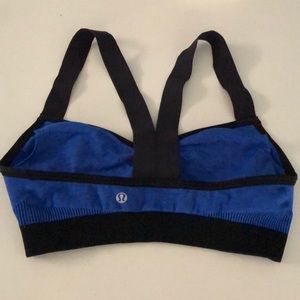 Lululemon sports bra size2